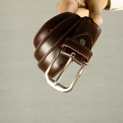 CLASSIC - Old Money Plain Leather Belt. Color dark brown
