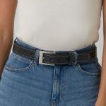 The Bonnie. Color black with white stitching